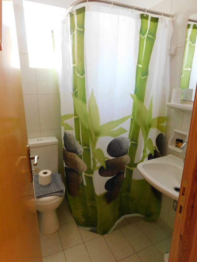 To Spiti Tis Eirinis Apartment Poros Town Exterior photo