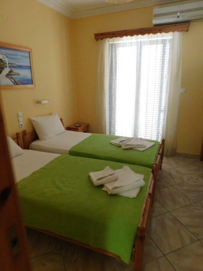 To Spiti Tis Eirinis Apartment Poros Town Exterior photo